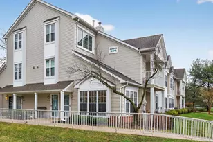 901 Oliphant Ln, Mount Laurel, NJ 08054 - Photo 5