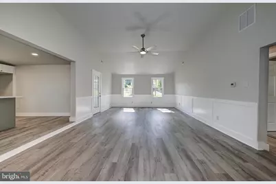 207 Pennsylvania Avenue, Hainesport, NJ 08036 - Photo 13