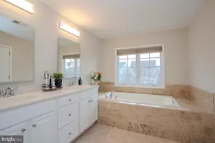 66 Harness Way, Chesterfield, NJ 08515 - Photo 35