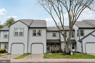 420 Jamestown Ct, Mount Laurel, NJ 08054 - Photo 1