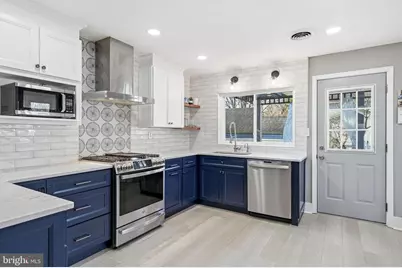 242 Center Street, Moorestown, NJ 08057 - Photo 7