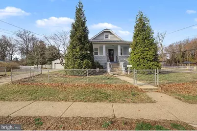 304 S Forklanding Road, Maple Shade, NJ 08052 - Photo 1