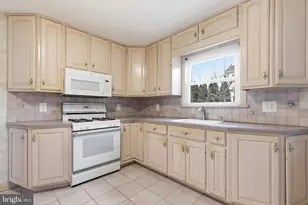 521 Leon Ave, Delran, NJ 08075 - Photo 9