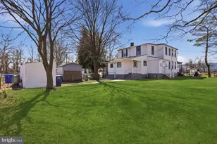 1026 W 5th St, Florence, NJ 08518 - Photo 27