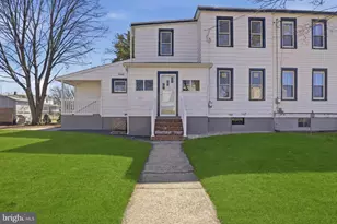 1026 W 5th St, Florence, NJ 08518 - Photo 3