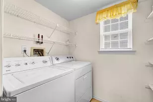 310 Moonseed Pl, Mount Laurel, NJ 08054 - Photo 15