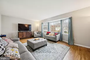 704 Cornwallis Dr, Mount Laurel, NJ 08054 - Photo 5