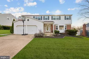 704 Cornwallis Dr, Mount Laurel, NJ 08054 - Photo 1