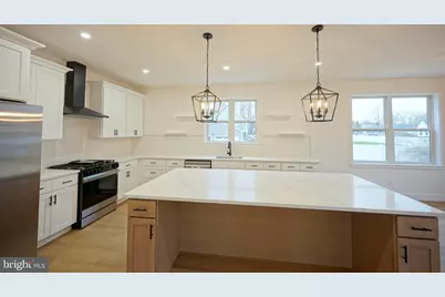 47 Fountain Boulevard, Burlington, NJ 08016 - Photo 17