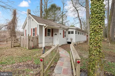 4 Creek Lane, Mount Holly, NJ 08060 - Photo 1