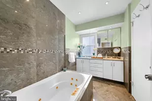 130 Club House Dr, Willingboro, NJ 08046 - Photo 17