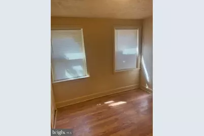 26 W Union Street, Burlington, NJ 08016 - Photo 3