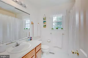 5 Berkshire Ct, Bordentown, NJ 08505 - Photo 13