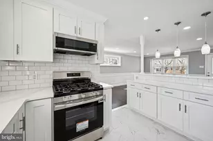 500 Charles Street W, Palmyra, NJ 08065 - Photo 7