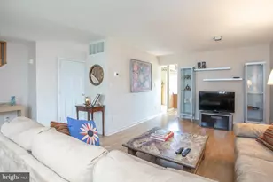 25 Cypress Ct, Bordentown, NJ 08505 - Photo 7