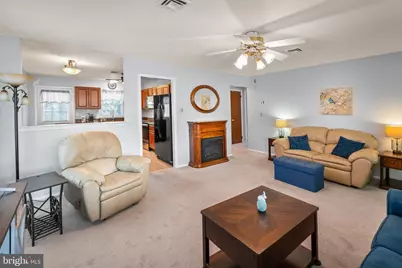 11 Buckingham Drive, Southampton, NJ 08088 - Photo 7