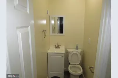 20 Pine Street, Beverly, NJ 08010 - Photo 3