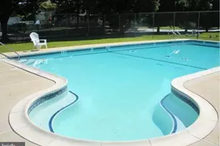 22 Florence Tollgate Pl, Florence, NJ 08518 - Photo 21