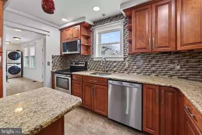152 E 7th Street, Burlington, NJ 08016 - Photo 11