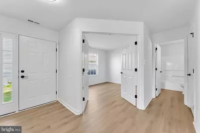 120 Alexander Road, Beverly, NJ 08010 - Photo 5