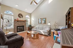 47 Knighton Ln, Mount Laurel, NJ 08054 - Photo 9