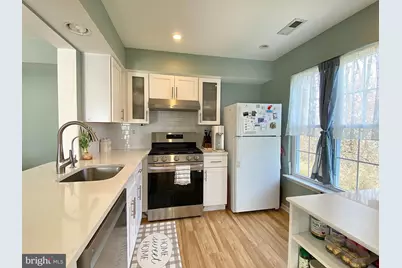508 Trescott Place, Mount Laurel, NJ 08054 - Photo 3
