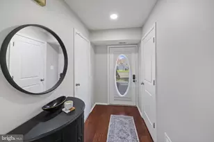 333 Ericson Ct, Mount Laurel, NJ 08054 - Photo 3