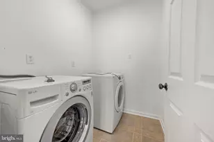 9 Waters Edge Dr, Riverside, NJ 08075 - Photo 19