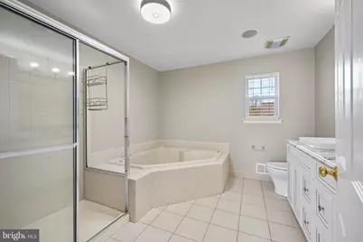 9 Waters Edge Drive, Riverside, NJ 08075 - Photo 31