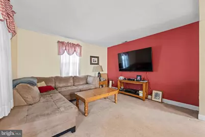 48 Helen Avenue, Maple Shade, NJ 08052 - Photo 3