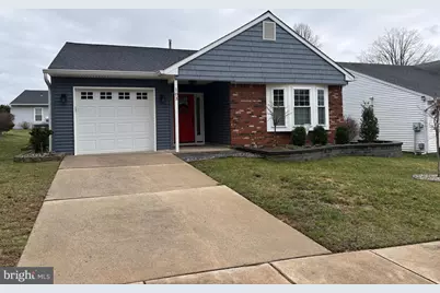 103 Carriage Hill Court, Mansfield Township, NJ 08022 - Photo 1