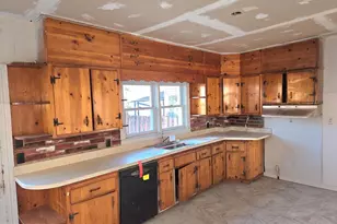 531 Broad St, Beverly, NJ 08010 - Photo 5