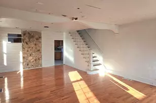 531 Broad St, Beverly, NJ 08010 - Photo 3