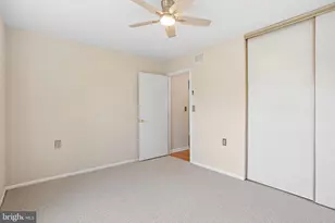 61 Finchley Ct, Southampton, NJ 08088 - Photo 3