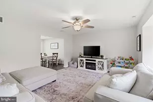 415 Acorn Rd, Mount Laurel, NJ 08054 - Photo 5