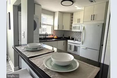 38 Florence Tollgate Place, Burlington, NJ 08016 - Photo 3