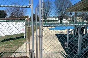 38 Florence Tollgate Pl, Burlington, NJ 08016 - Photo 17