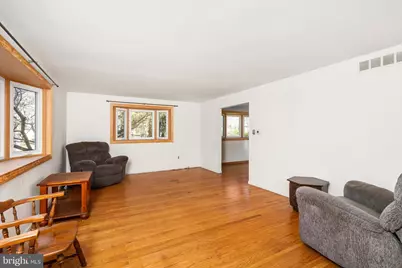 44 Wagon Bridge Run, Moorestown, NJ 08057 - Photo 5