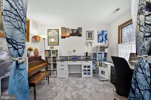 17 Fawnhollow Ct, Medford, NJ 08055 - Photo 3