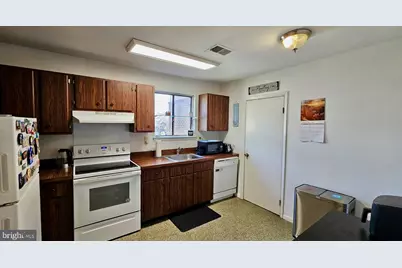 1475 Mount Holly Road #B5, Beverly, NJ 08010 - Photo 7