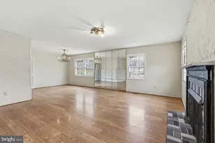 90 Twin Hill Dr, Willingboro, NJ 08046 - Photo 13