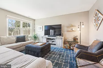 16 Winchester Court, Bordentown, NJ 08505 - Photo 5