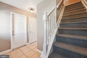 16 Winchester Ct, Bordentown, NJ 08505 - Photo 3