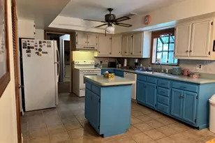 110 Thornwood Dr, Marlton, NJ 08053 - Photo 9