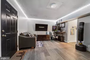 9 Ariel Dr, Mount Holly, NJ 08060 - Photo 9