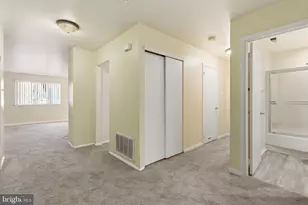 305 Cypress Point Circle, Mount Laurel, NJ 08054 - Photo 15