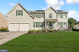 12 Anchor Ct, Hainesport, NJ 08036 - Photo 1