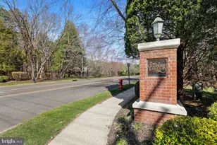 24 Wrentham Dr, Medford, NJ 08055 - Photo 5