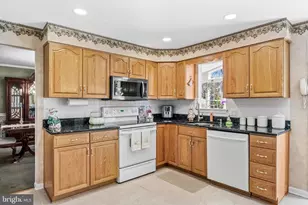 102 Red Stone Ridge, Delran, NJ 08075 - Photo 13