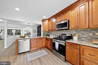 84 Five Crown Royal, Marlton, NJ 08053 - Photo 5